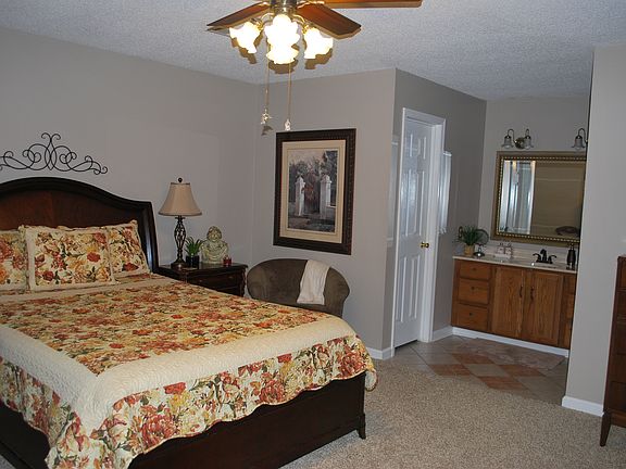 5th image of 8653 Denmark St
