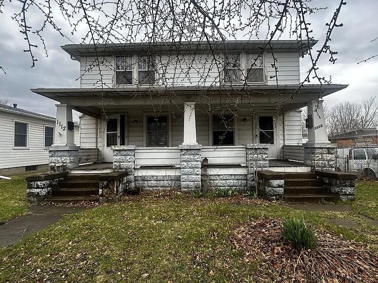 Washington Street Duplex — Photo 1