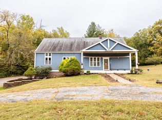 130 Covered Bridge Ln, Belleville, IL 62221