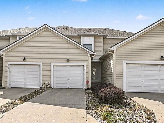 2nd image of 8954 Boehm Dr