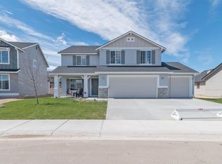 2020 W Pine Creek Dr, Nampa, ID 83686