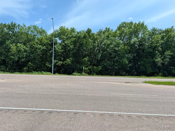 14 Highway St E, Selma, AL 36701