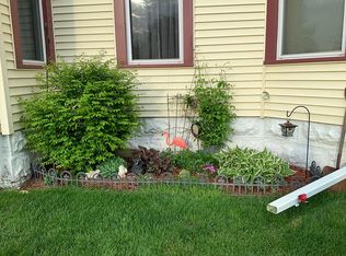 2200 9th St, Monroe, WI 53566