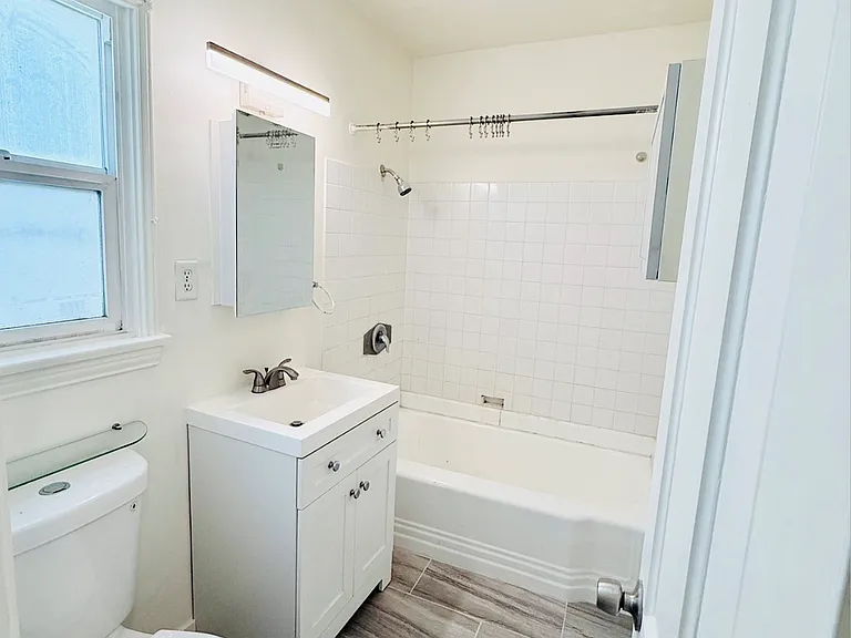 3088 Meade Ave — Photo 14