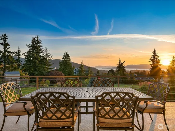 4214 Samish Crest Drive, Bellingham, WA 98229