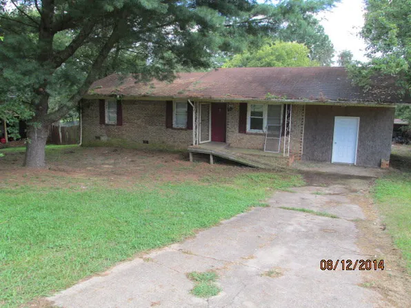 713 Lakehurst Dr, Shelby, NC 28150