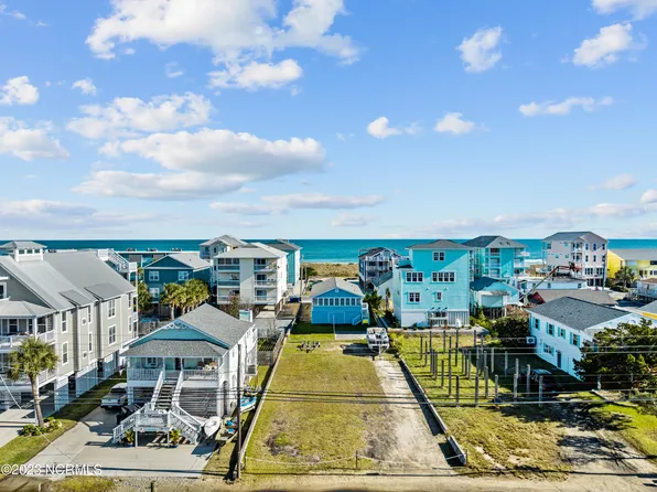 906 Canal Dr #14, Carolina Beach, NC 28428