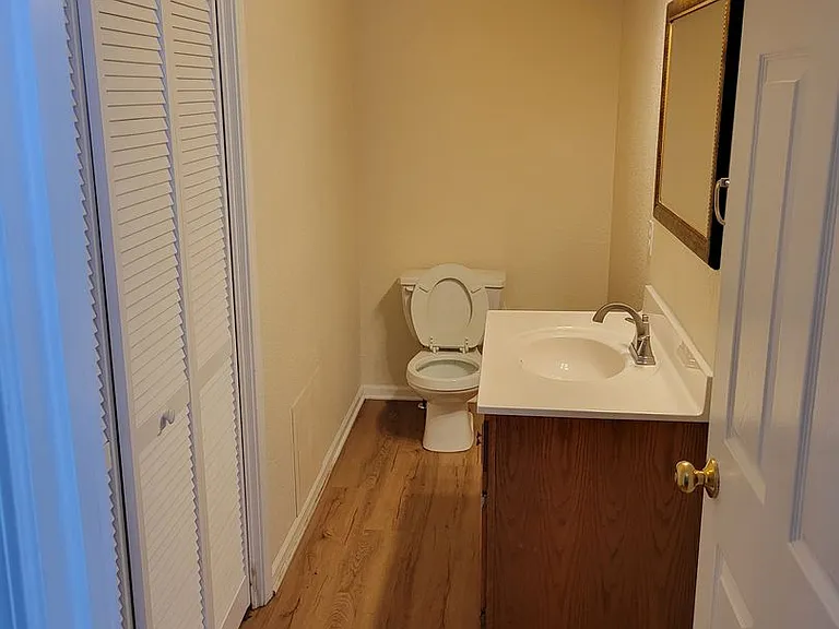 4522 Waterloo Dr — Photo 19