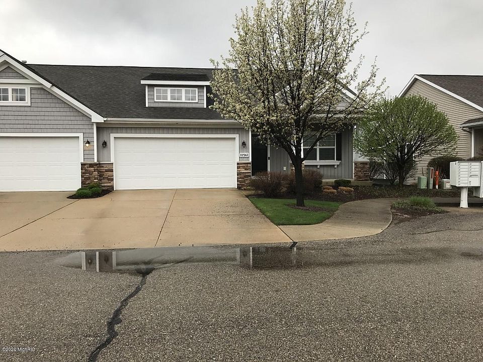 1st image of 11561 Wilmington Dr #7