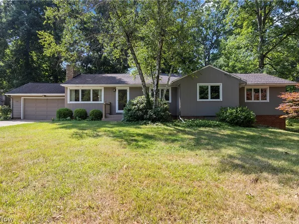 1740 Walnut Rd, Kent, OH 44240