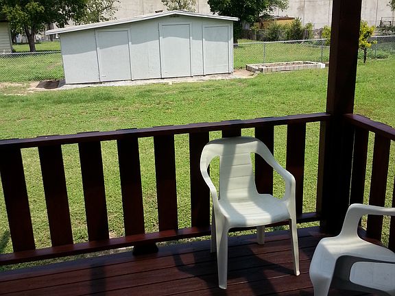 3rd image of 8709 Leisure Dr