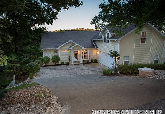 4th image of 234 Lakeshore Dr