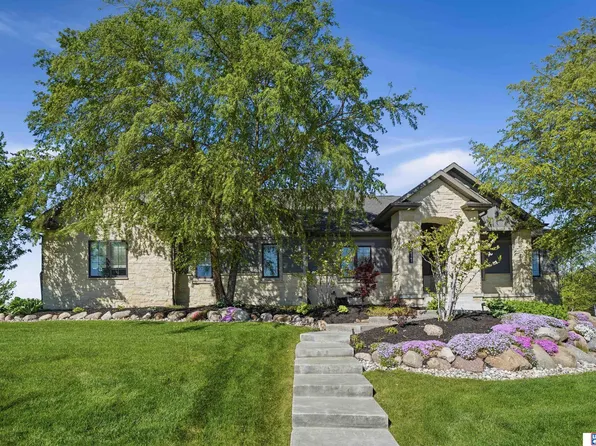 7211 Blanchard Blvd, Lincoln, NE 68516