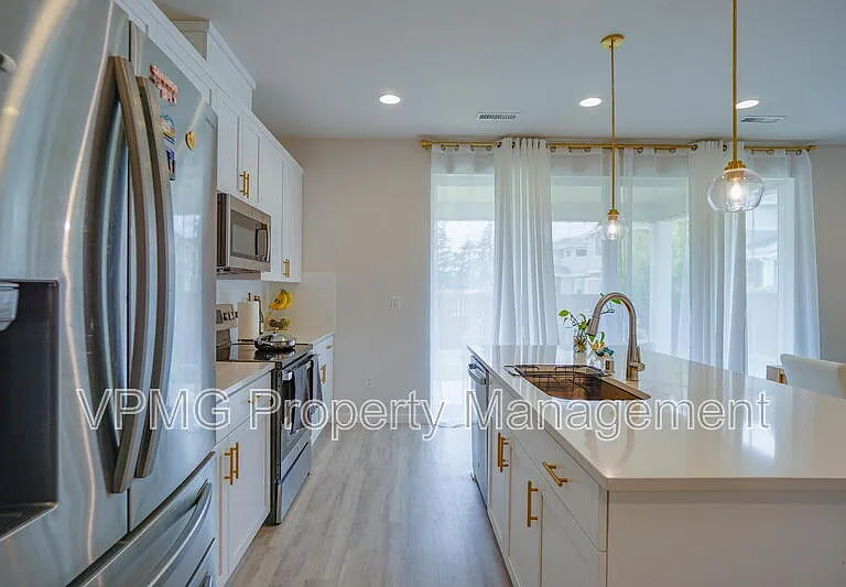 13513 NE 116th St — Photo 11