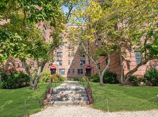 144-11 Sanford Ave #1H, Flushing, NY 11355