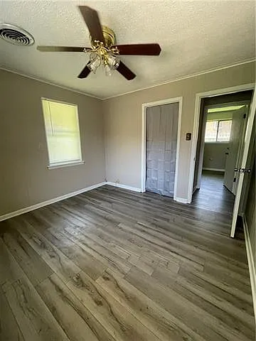 195 Ravan Ave — Photo 8