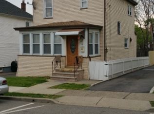 28 Hilton St, Clifton, NJ 07011