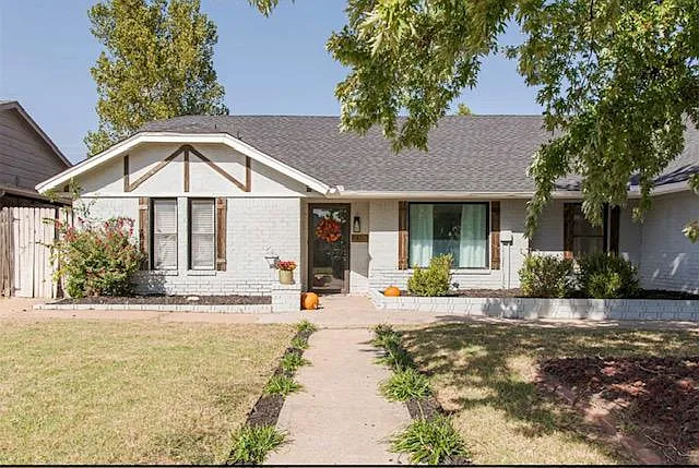 12213 Sylvester Dr — Photo 1