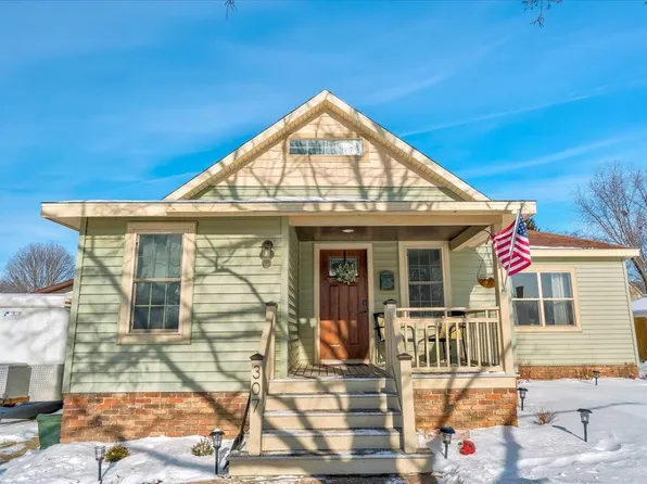 307 West 3rd Street, Waunakee, WI 53597
