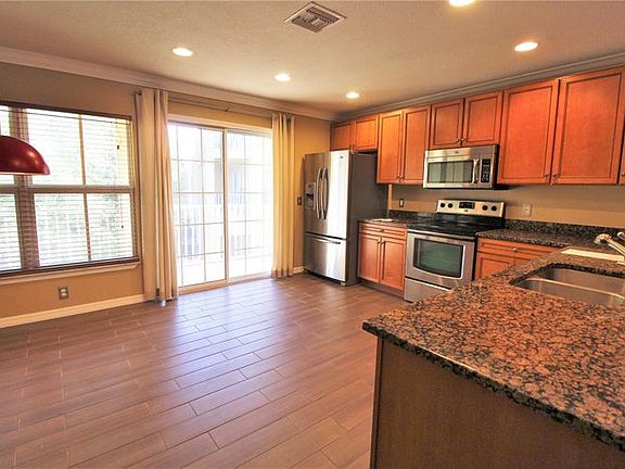 3rd image of 8681 Majestic Elm Ct