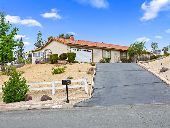 3rd image of 12463 Chukar Ln
