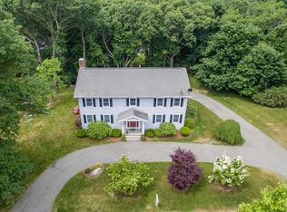 16 Locke Ln, Lexington, MA 02420