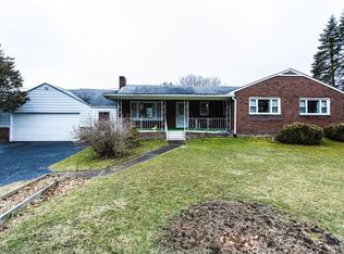 13075 S Eagle Valley Rd, Tyrone, PA 16686
