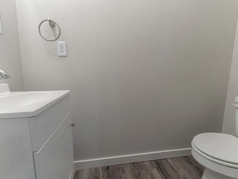 1346 N Porter Rd — Photo 6