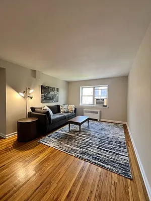 Rented by David Gmuca, LREB | media 25