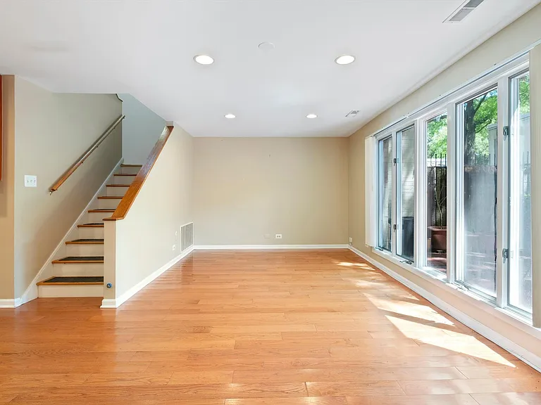 1069 S Park Ter #205 — Photo 7
