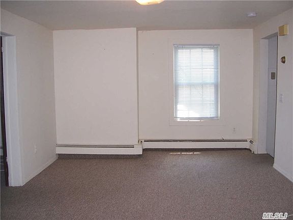 4th image of 2534 Grand Ave