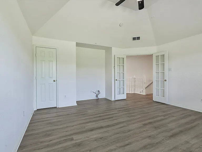 9233 Dark Forest Dr — Photo 29