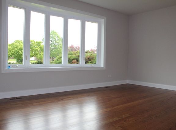 2nd image of 1525 Andrea Dr