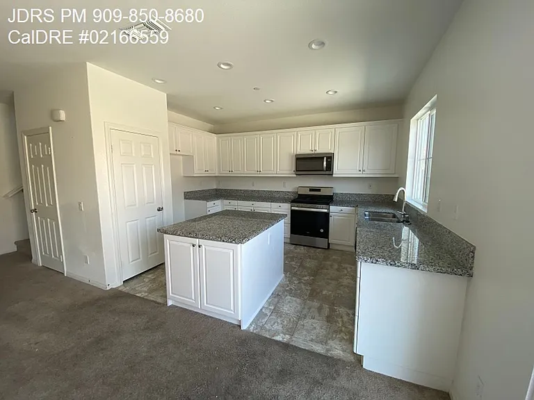 3411 E Orange Blossom Way — Photo 3