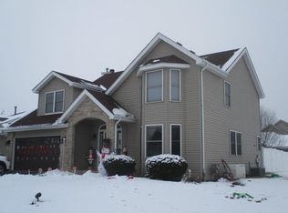 290 Hunters Dr, Beecher, IL 60401