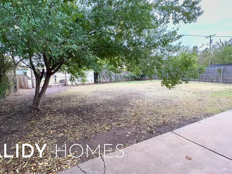 2714 Tottingham Rd — Photo 52