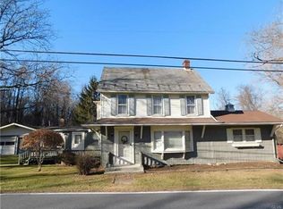 1939 Stonesthrow Rd, Bethlehem, PA 18015