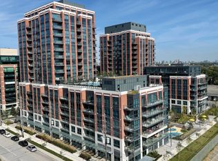 31 Tippett Rd #915, Toronto, ON M3H 0C8