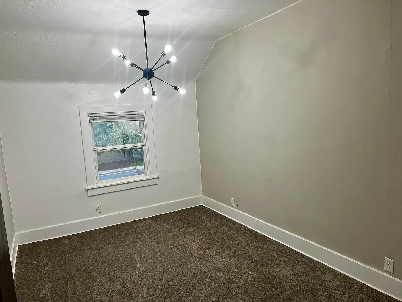 2 bed, 1020 sqft, $1,495 — Photo 4