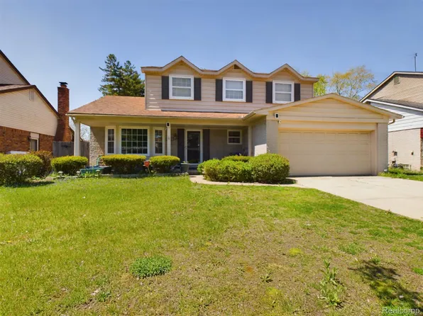 9828 Rose St, Taylor, MI 48180