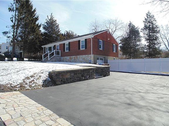 2nd image of 66 Newport Ave