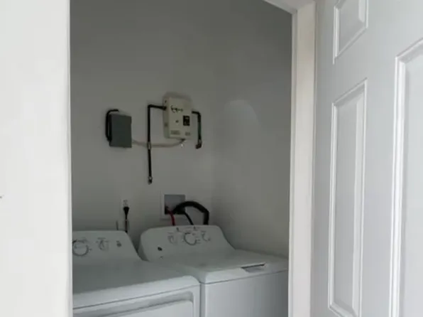 285 NW 46th St, Miami, FL 33127