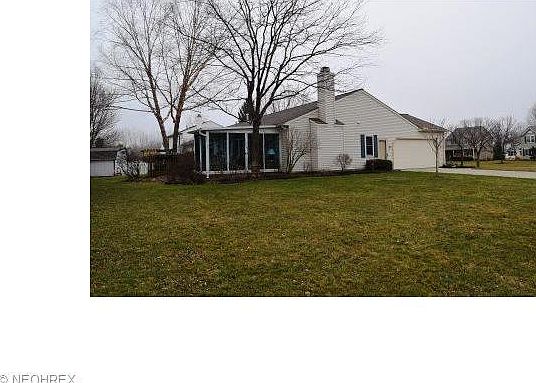 2nd image of 634 Wellesley Cir