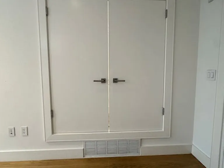 570 Jessie Street — Photo 17