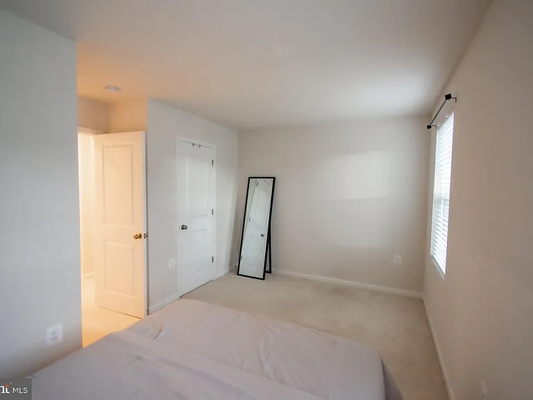 34 Coolidge Ave — Photo 25