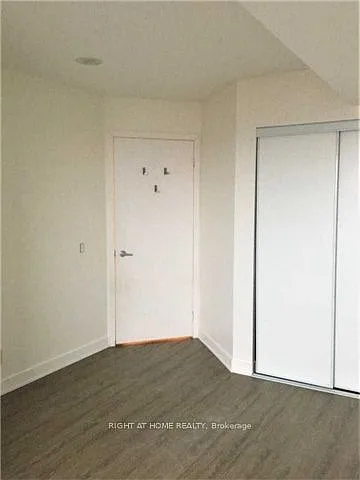 373 Front St W #1712 — Photo 9
