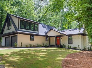 6486 Aquila Dr, Morrow, GA 30260