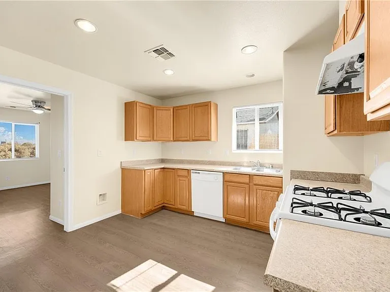 6673 Split Rock Ave #A — Photo 5