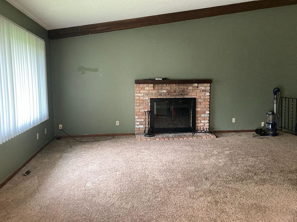 2nd image of 9141 30th Ave N #9141
