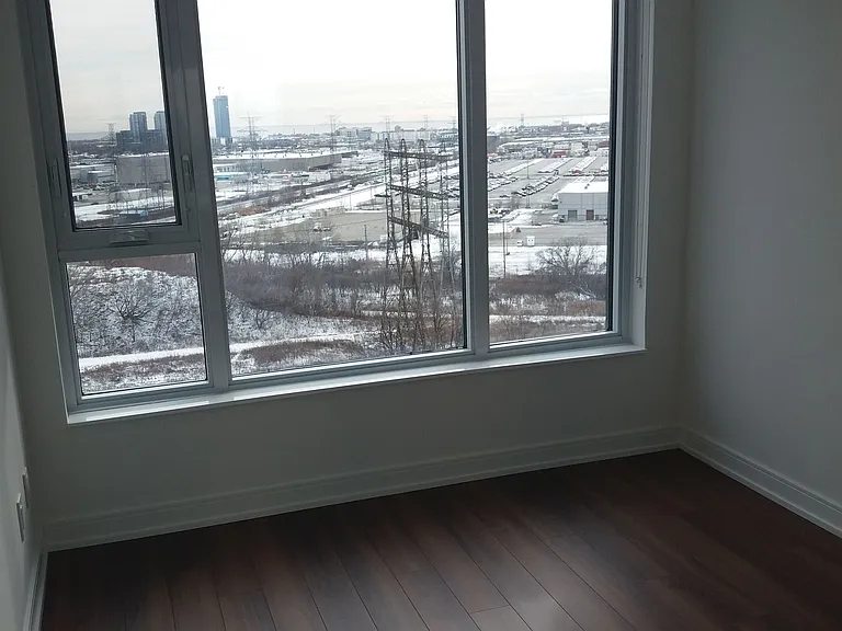30 Samuel Wood Way #1109 — Photo 5